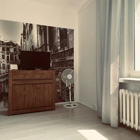 Easy Rent- Chopina Citycentre Free Parking 24h Check-in Apartmán Lublin