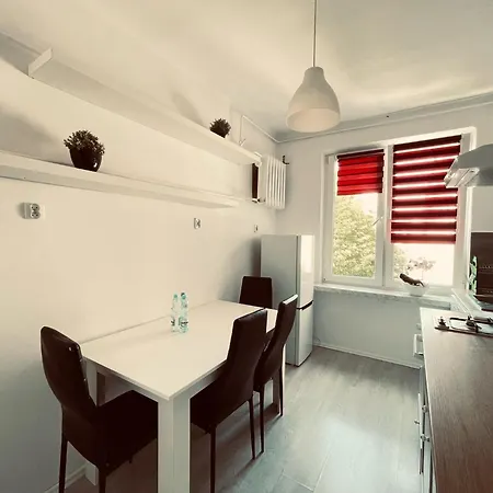 Easy Rent- Chopina Citycentre Free Parking 24h Check-in *